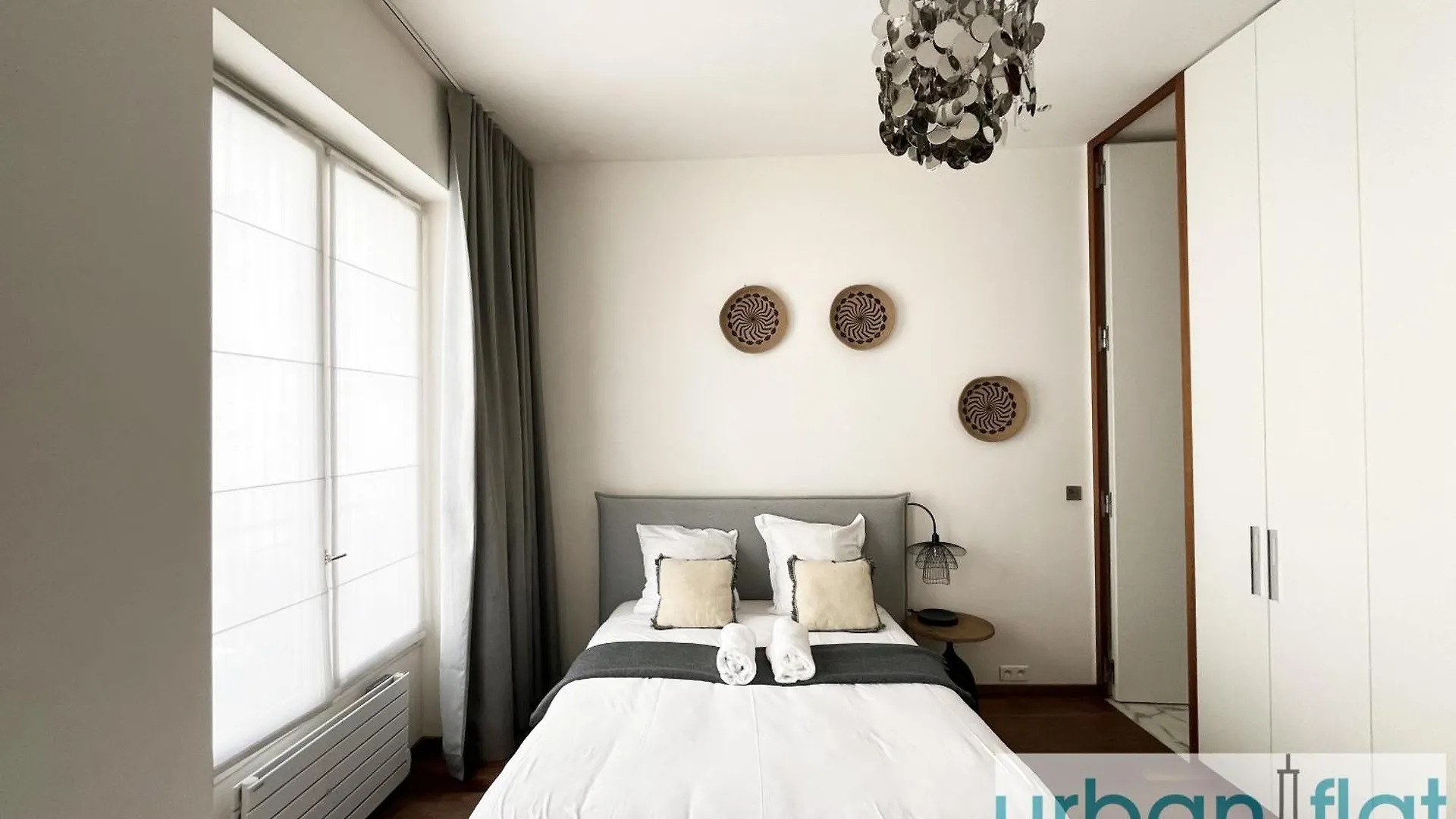 Urban Flat 155 - Luxury 2 Bedroom Flat In Apartment